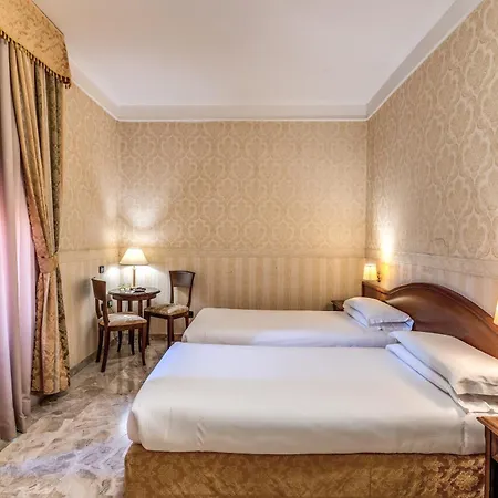 Orazia Hotell 3*