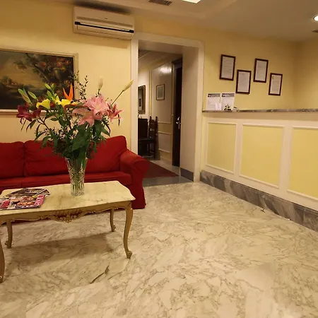 Orazia Hotell 3*