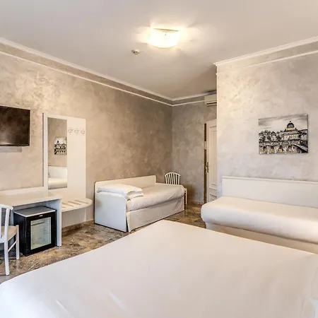 Orazia 3* Róma